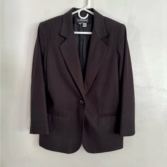 Sag Harbor Jackets & Blazers - Vintage Sag Harbor 100% Wool Women's Black Blazer, Size 10